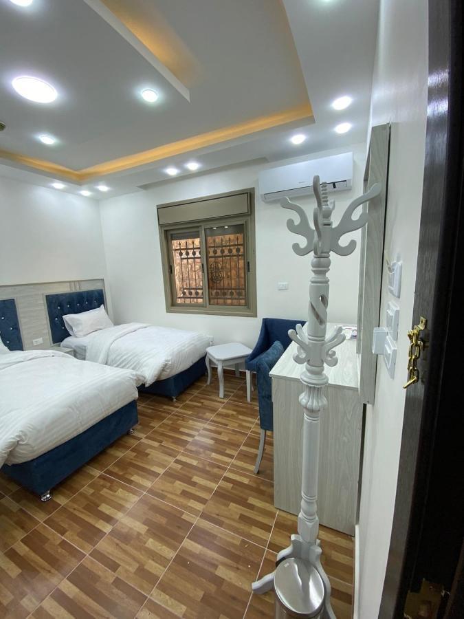 Treasury Terrace Apartments Wadi Musa Exterior photo